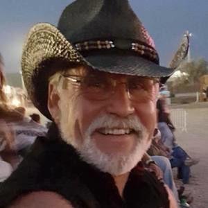 Meet your Posher, Tom